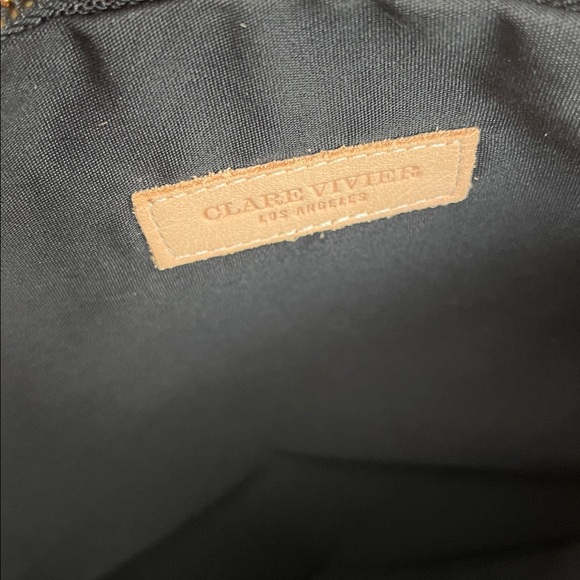 Clare V leopard clutch - Picture 9 of 10